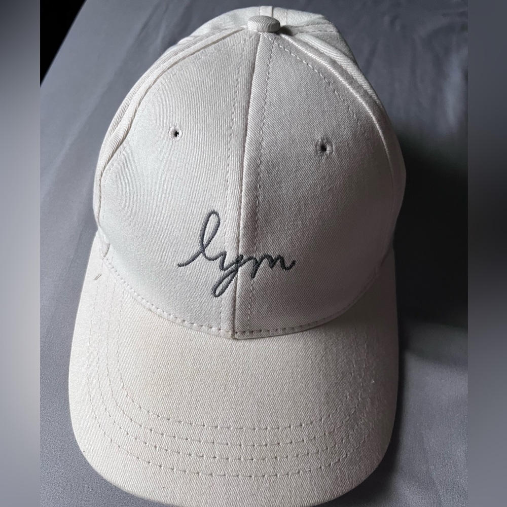 Cream Love Your Melon cap